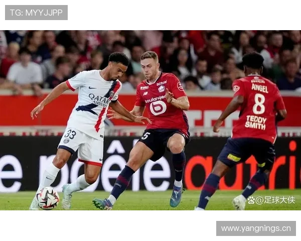 巴黎圣日耳曼关键战表现波动,对争冠形势产生影响 巴黎圣日耳曼关键战表现波动,对争冠形势产生影响