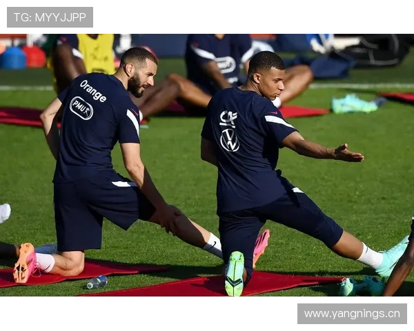 维尼修斯:从新星到金球竞争者的成长轨迹解析 维尼修斯:从新星到金球竞争者的成长轨迹解析