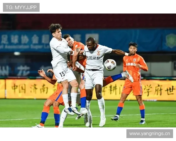 山东泰山防线在高位压迫下是否频繁暴露身后空间,稳定性面临考验 山东泰山防线在高位压迫下是否频繁暴露身后空间,稳定性面临考验