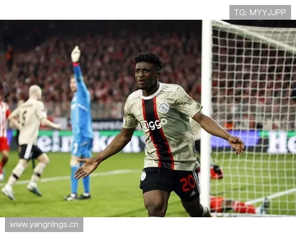 库杜斯欧冠一战成名:阿贾克斯高光解析 库杜斯欧冠一战成名:阿贾克斯高光解析