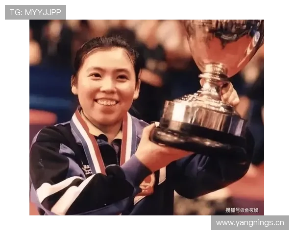 邓亚萍的家里居然比她赢球还拼，光健身设备就能开健身房了吧？